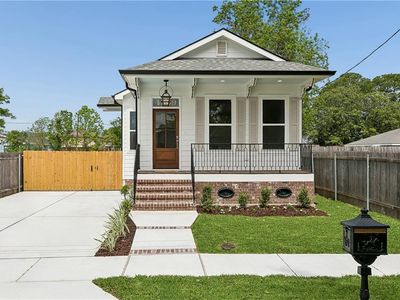 4309 Center St, Metairie, LA, 70001