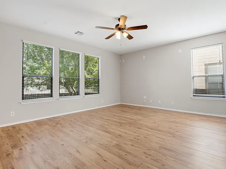 280 Cordero Dr — Photo 9