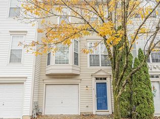 5 Firethorn Ln, Delran, NJ 08075