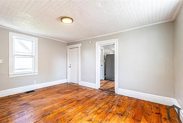 279 Adams St #C — Photo 16