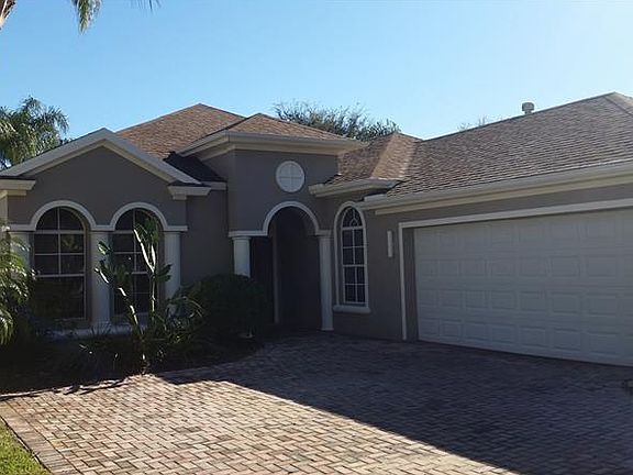 2nd image of 17 Acclaim At Lionspaw