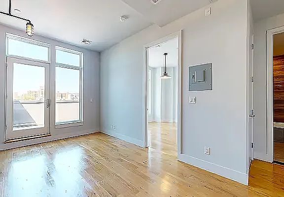 2nd image of 785 Dekalb Ave #Penthouse M