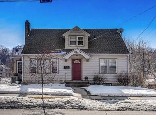 1040 Bush St #2, Red Wing, MN 55066