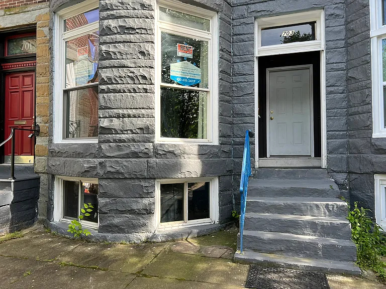 703 Newington Ave #1F — Photo 8