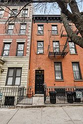 14th St  at 411 14th Street in Park Slope
