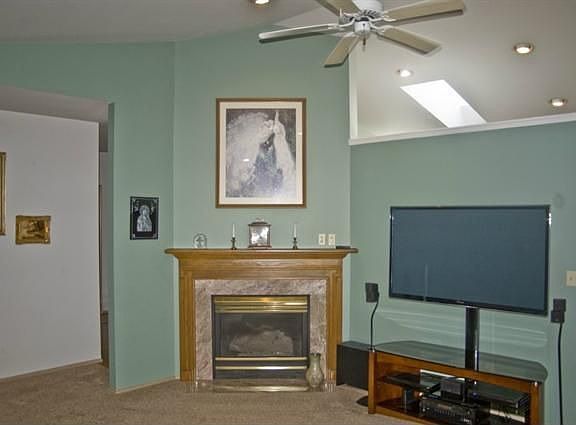 3rd image of 3710 Montrose Ct SE