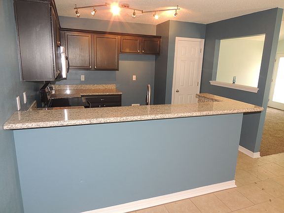 5th image of 11099 Sonja Dr