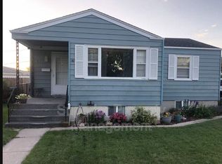 1611 Crook Ave, Cheyenne, WY 82001
