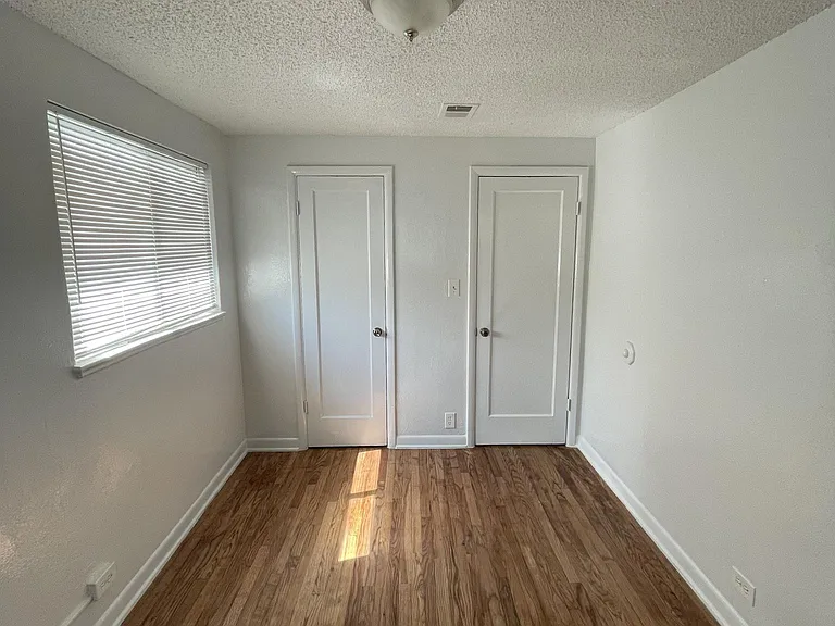 3171 S Lincoln St — Photo 9