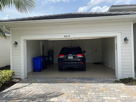 2 cars garage
