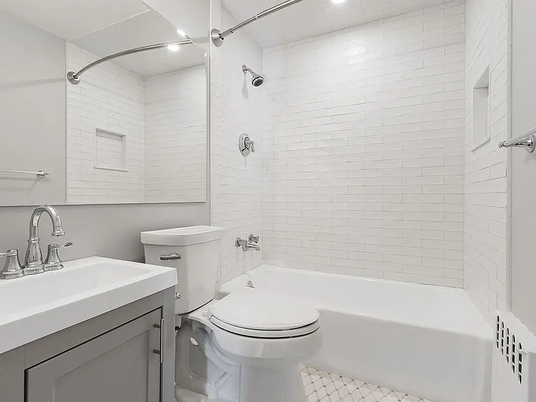 17 George St — Photo 9