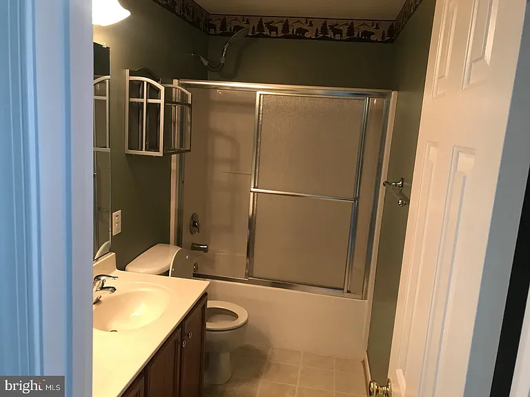 9 Saint Claires Ct — Photo 20