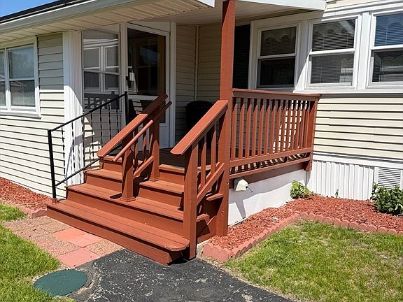3rd image of 52 Liberty Dr