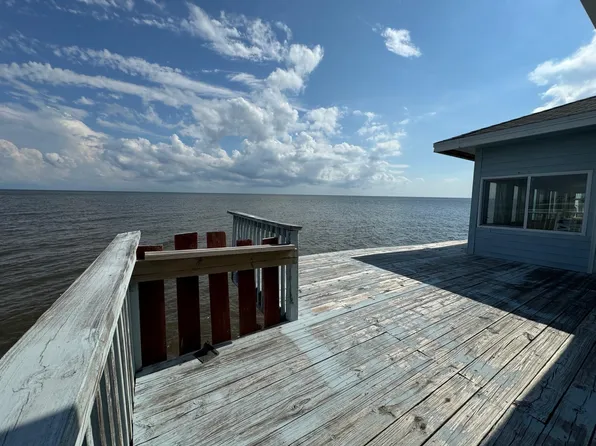 1257 Alligator Dr, Panacea, FL 32346