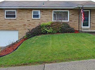 104 Mellon St, Weirton, WV 26062