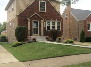 5631 S New England Ave, Chicago, IL 60638