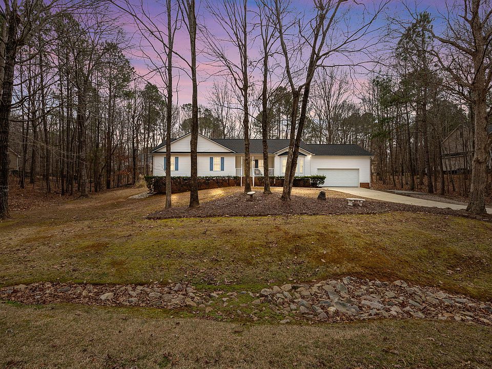 1st image of 120 Woodcroft Dr