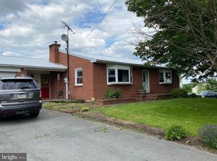 781 New Schaefferstown Rd, Bernville, PA 19506