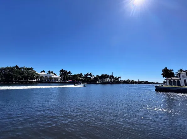 32 Colonial Club Drive #203, Boynton Beach, FL 33435