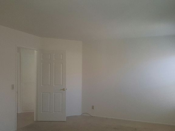 4th image of 1830 Carrera Dr