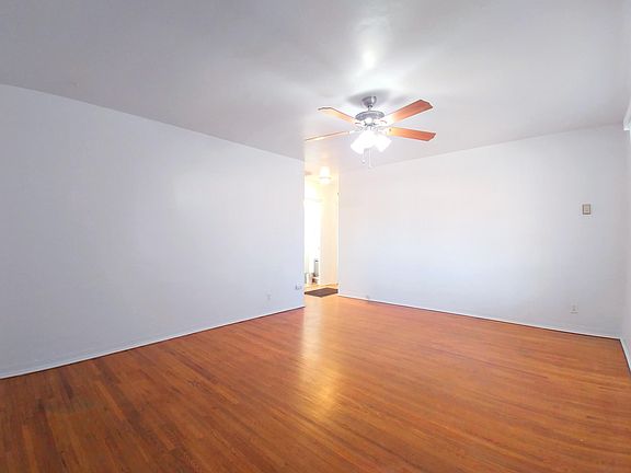 3rd image of 4302 Mesa Grande Pl SE APT B