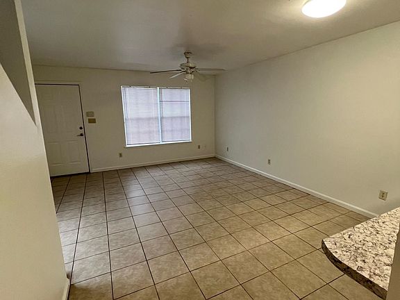 4th image of 2799 Tess Cir