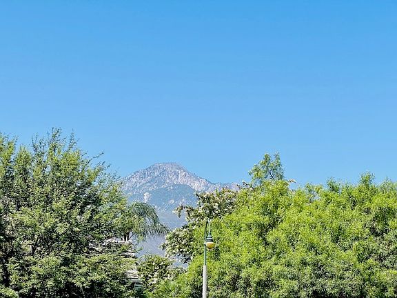 5th image of 1254 Scenic View St