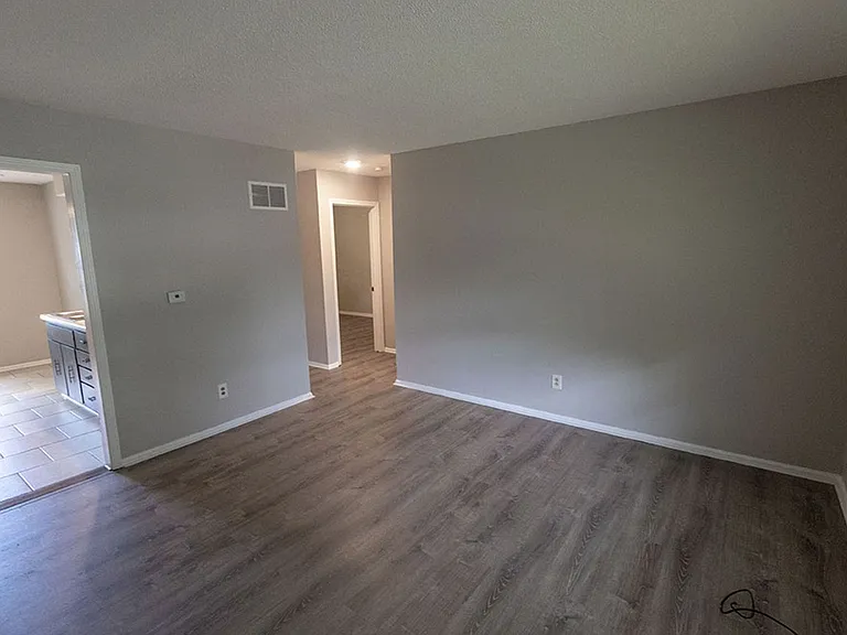 2904 Leeway Dr #B — Photo 10