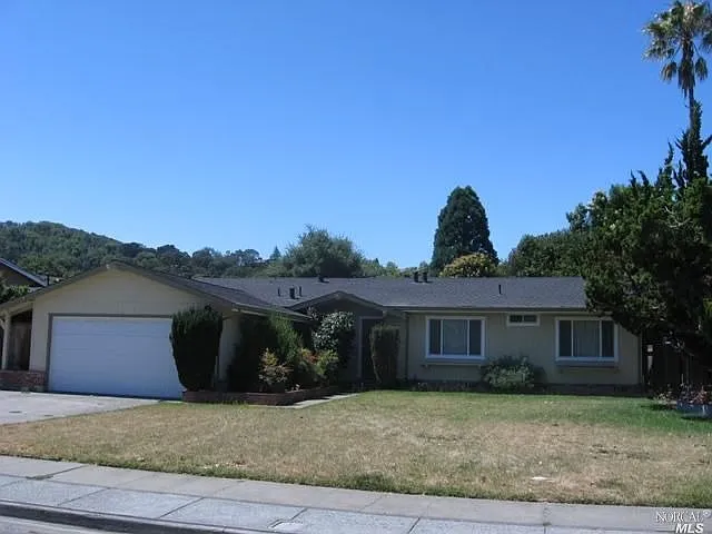 1405 Cambridge St photo 1