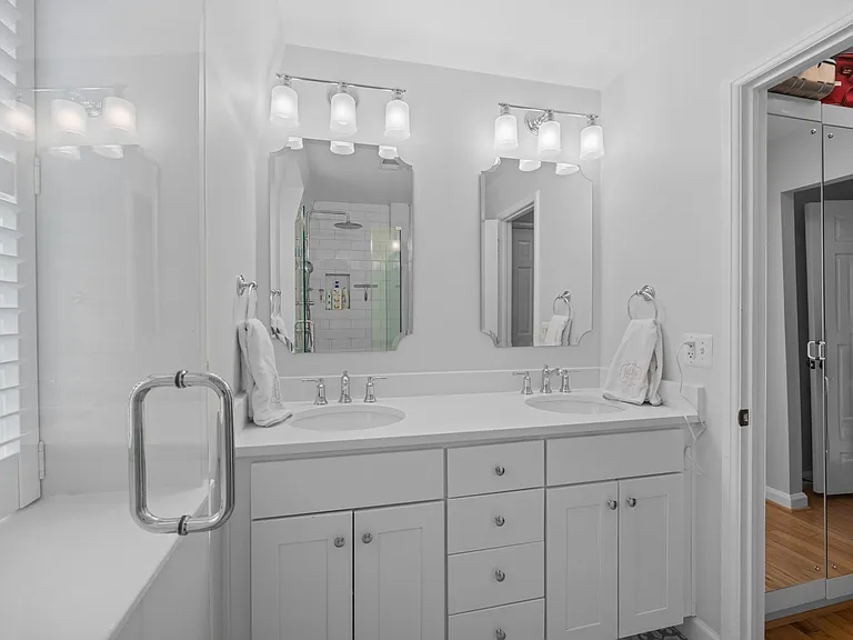 3203 S Stafford St — Photo 33