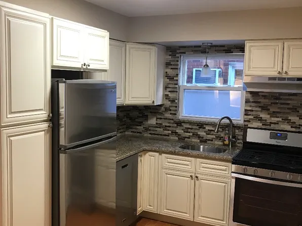 (undisclosed Address), Howard Beach, NY 11414