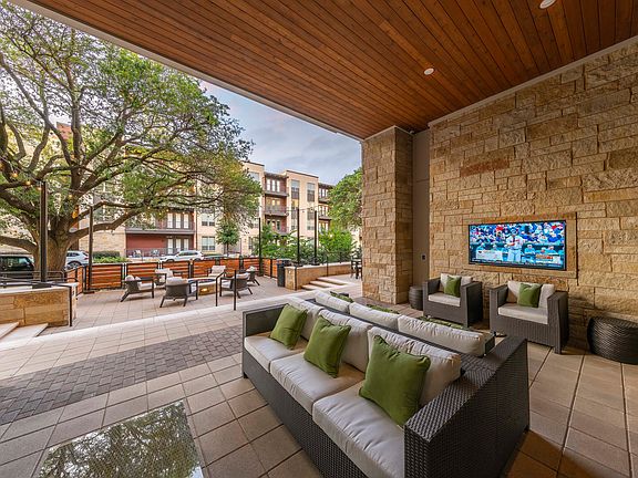 2nd image of 4646 Amesbury Dr APT 172