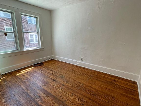 3rd image of 31 McNaughton St #1