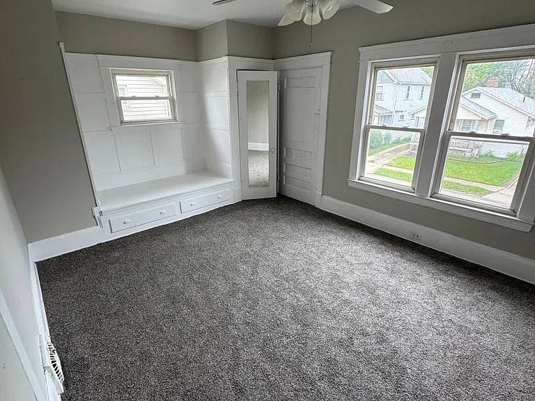 7923 Connecticut Ave — Photo 2