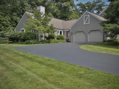 2 Preacher Rd, Milton, MA, 02186
