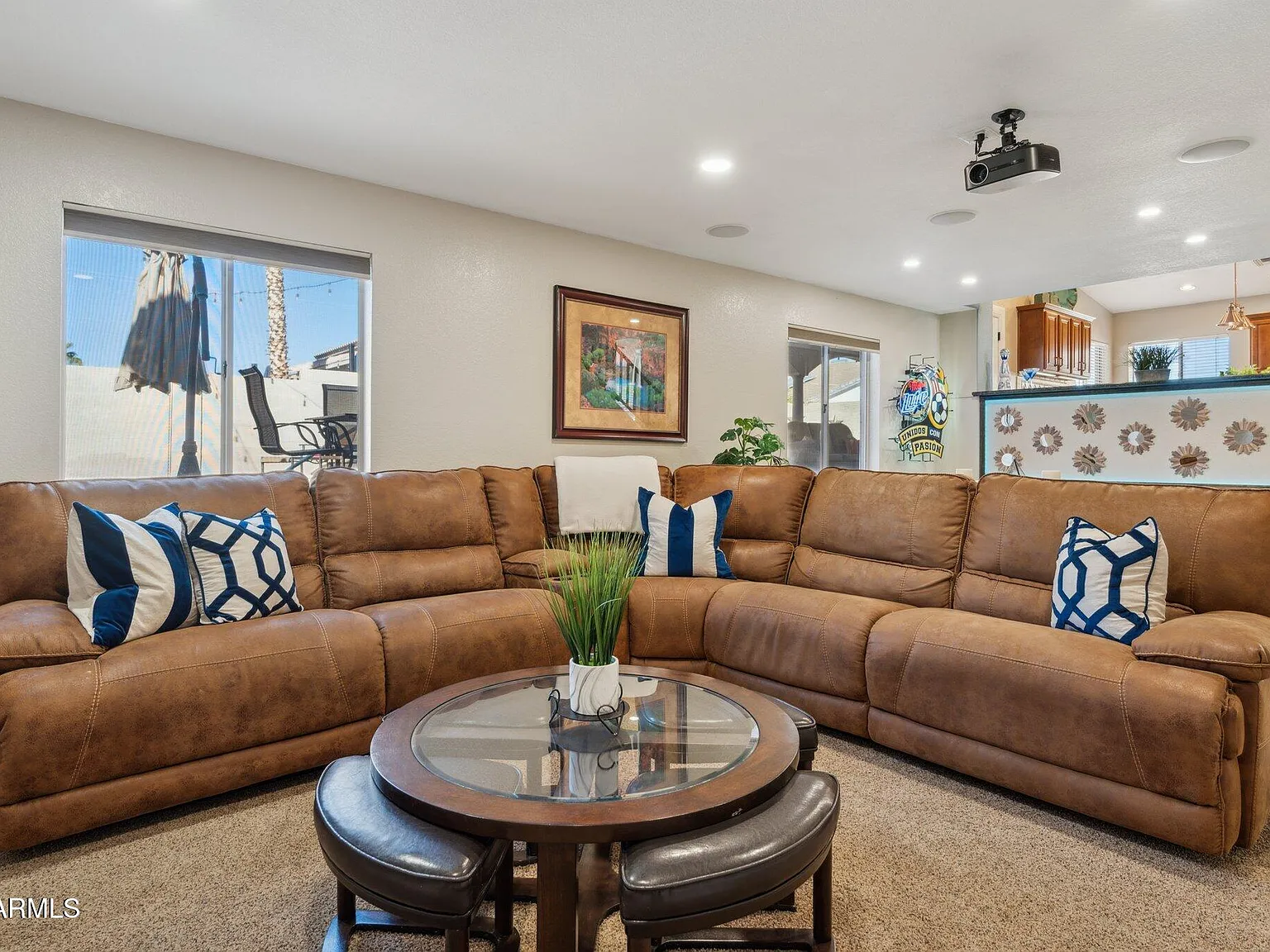 4 bed, 3.0 bath, 2723 sqft, $5,000 — Photo 4