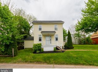 521 N Arch St, Perkasie, PA 18944