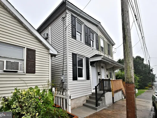 550 E Howard St, Stowe, PA 19464