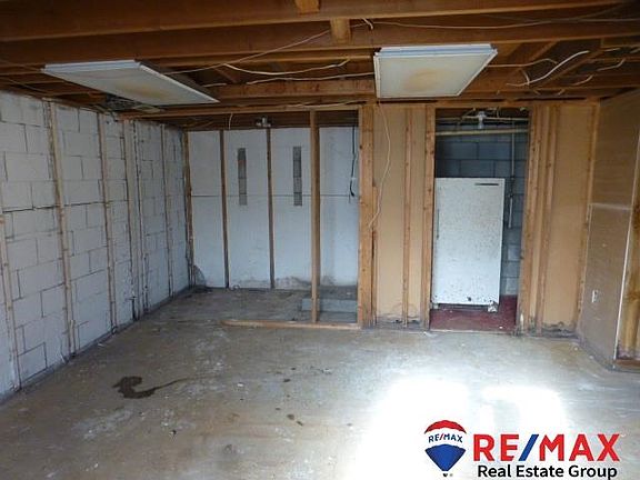 3rd image of 600 S East St