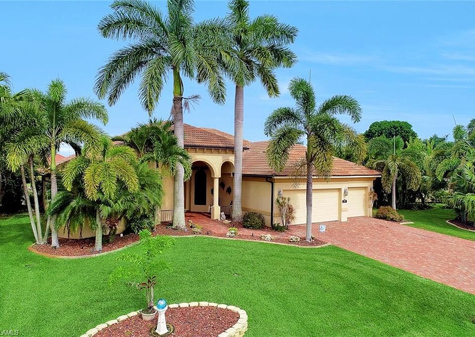 1st image of 3936 SW 27th Ave