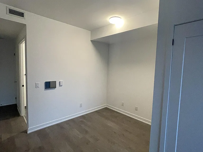 5 Defries St #711 — Photo 4