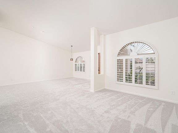 4th image of 9713 W Chino Dr