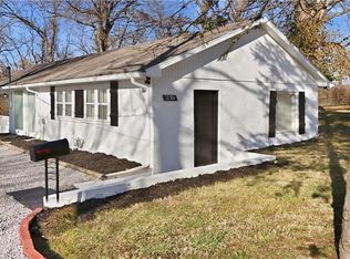 10504 E 71st Ter, Raytown, MO 64133