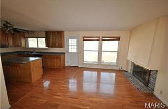 5th image of 2940 Sussex Dr