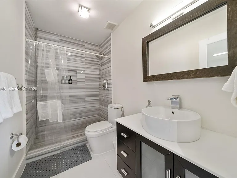 7544 SW 78th Ter — Photo 19