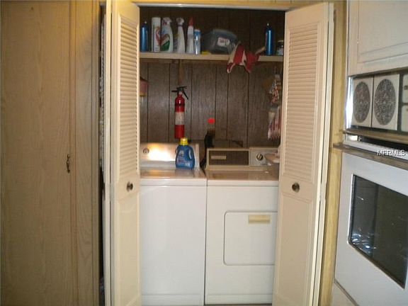 5th image of 3410 Hampshire Dr