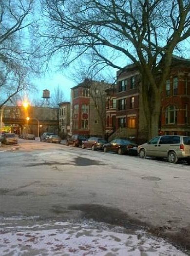 1st image of 1827 W Evergreen Ave