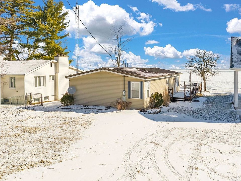 1st image of 8723 Lakeshore Rd