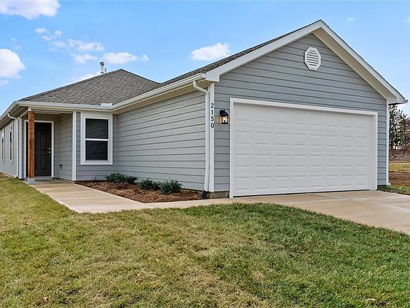 5th image of 2150 Woodfield Dr
