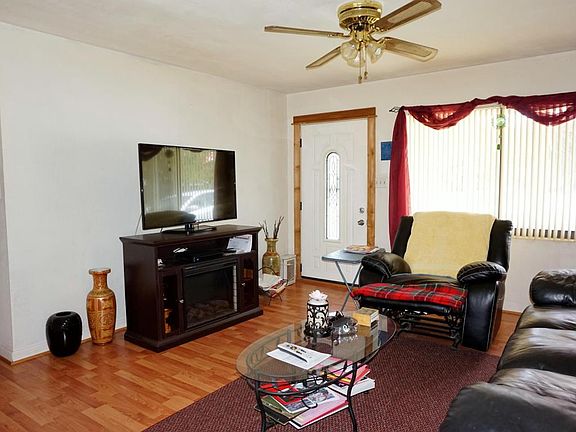 3rd image of 218 Delespine Ave